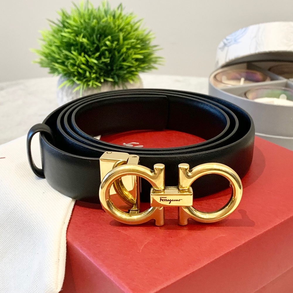 ❌SOLD❌Salvatore Ferragamo Gancini Leather Belt